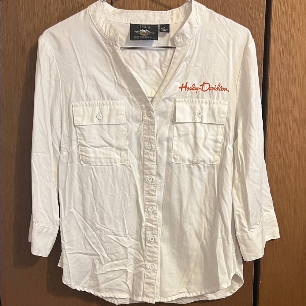 Harley-Davidson Cream Button-Up Shirt with Red Logo